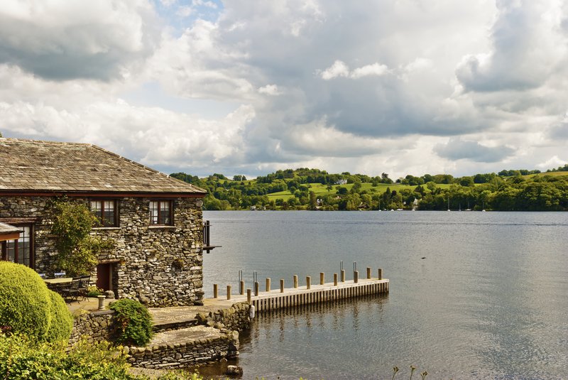 Lakeside House.jpeg